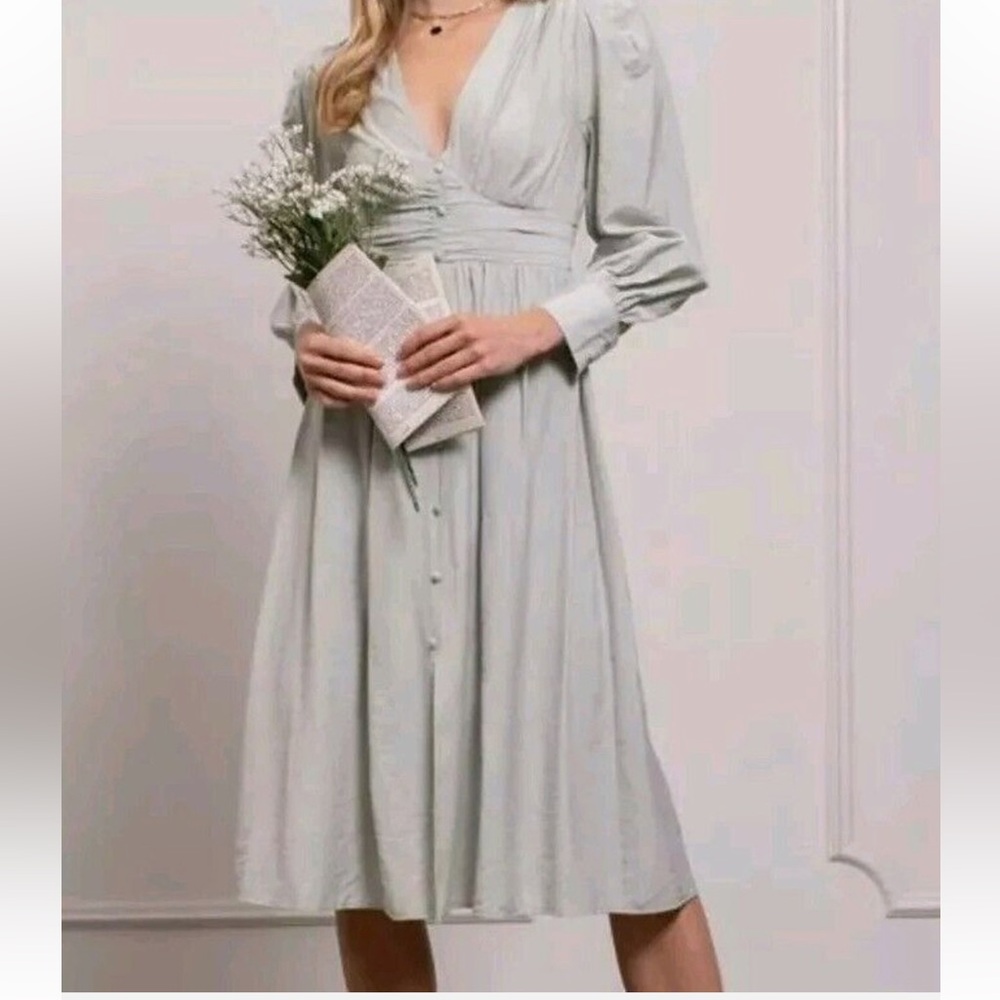Blu Pepper Soft Gray Long Sleeve Dress